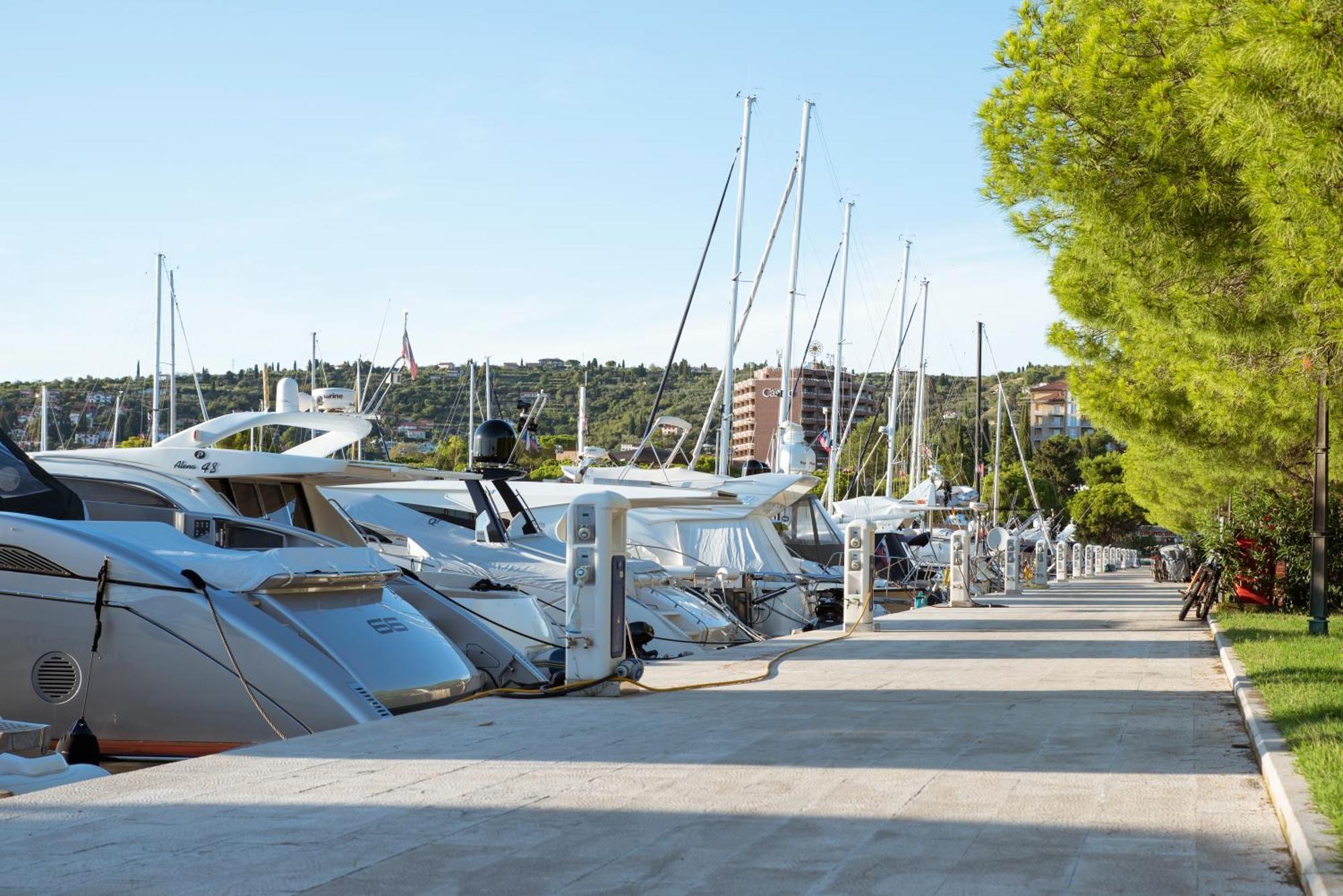 Sea Resort Marina Порторож Екстер'єр фото